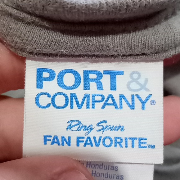 T-shirt - Picture 4 of 4